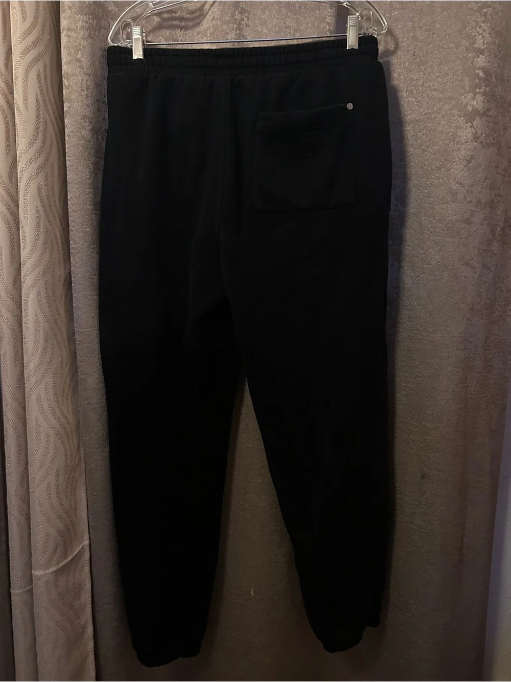 Vuori Relaxed Fit Sweatpants Joggers Black Large Activewear Athleisure